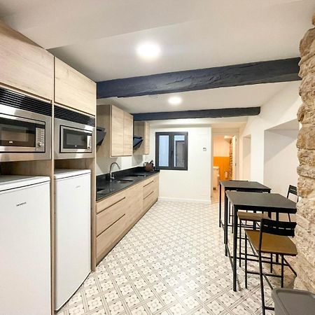 San Isidoro Coliving Hotel Oviedo Eksteriør billede