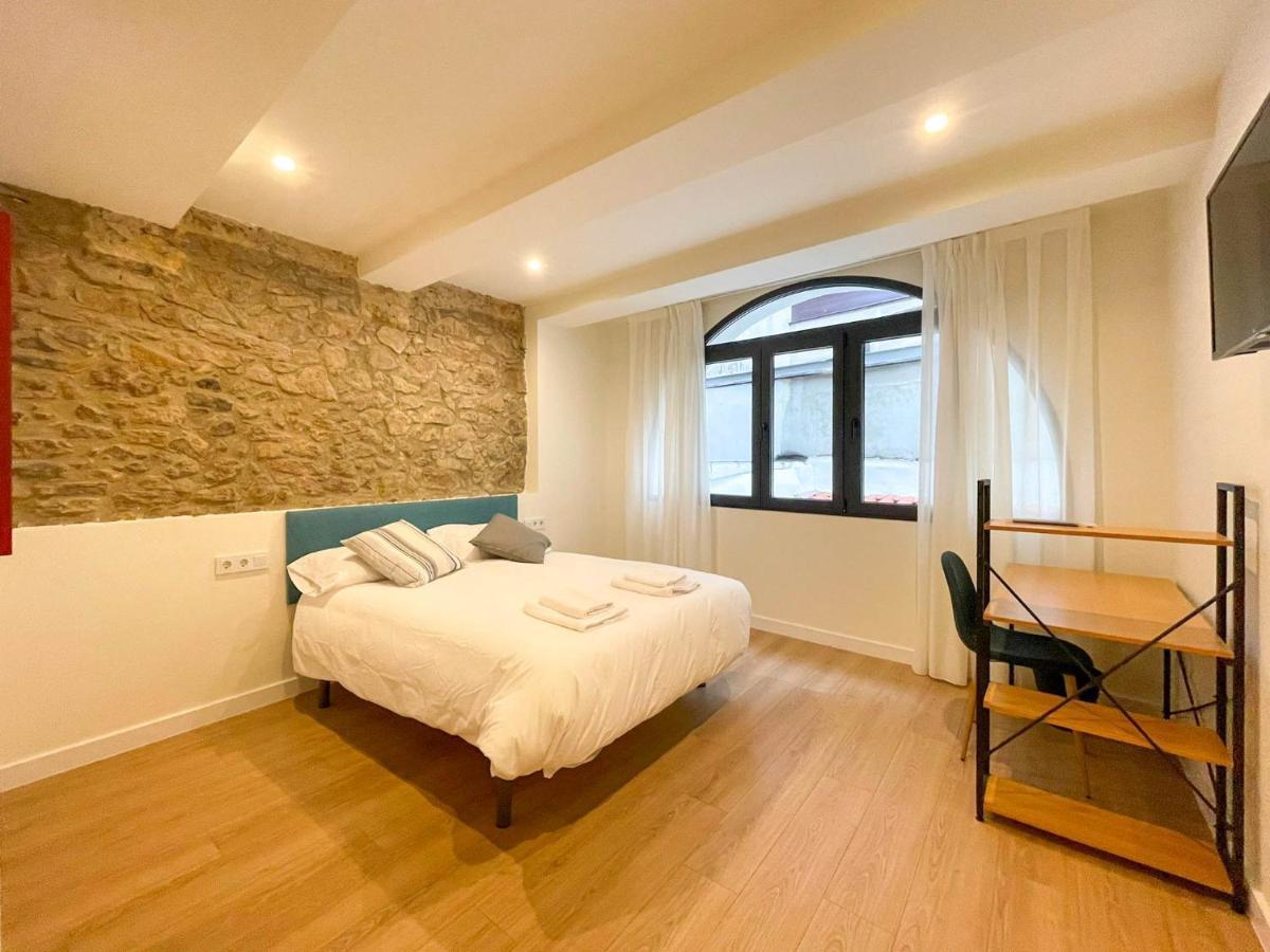 San Isidoro Coliving Hotel Oviedo Eksteriør billede
