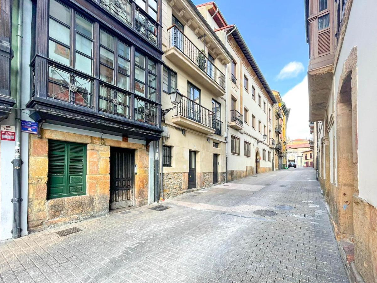 San Isidoro Coliving Hotel Oviedo Eksteriør billede