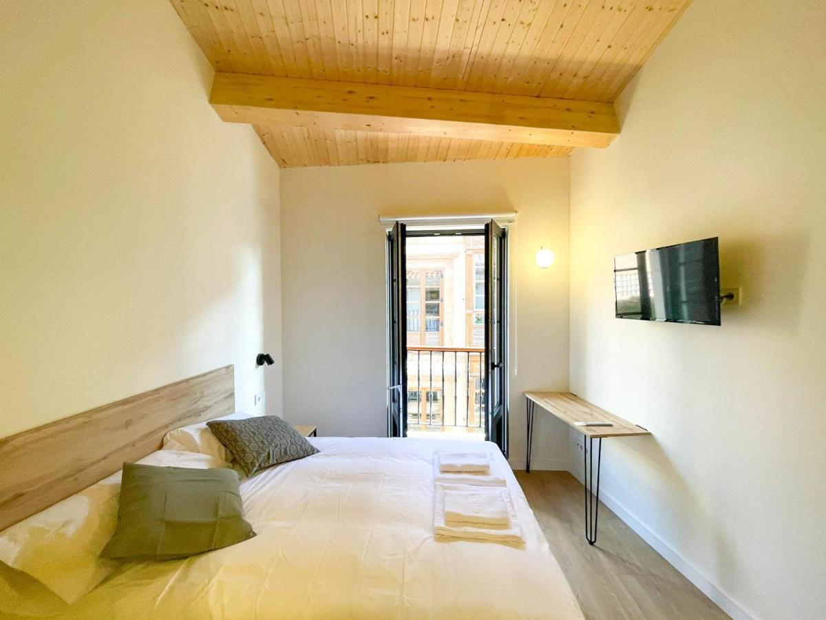 San Isidoro Coliving Hotel Oviedo Eksteriør billede