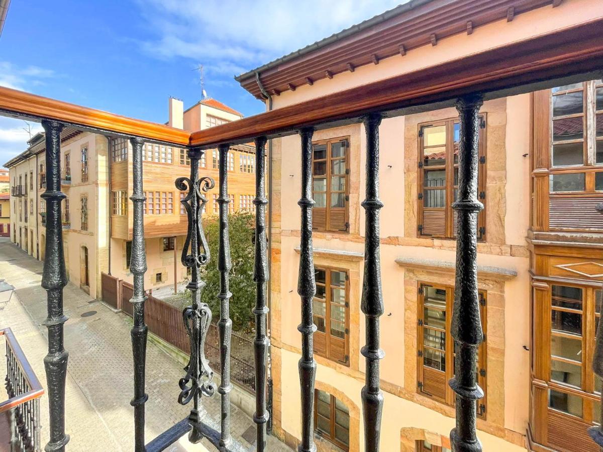 San Isidoro Coliving Hotel Oviedo Eksteriør billede