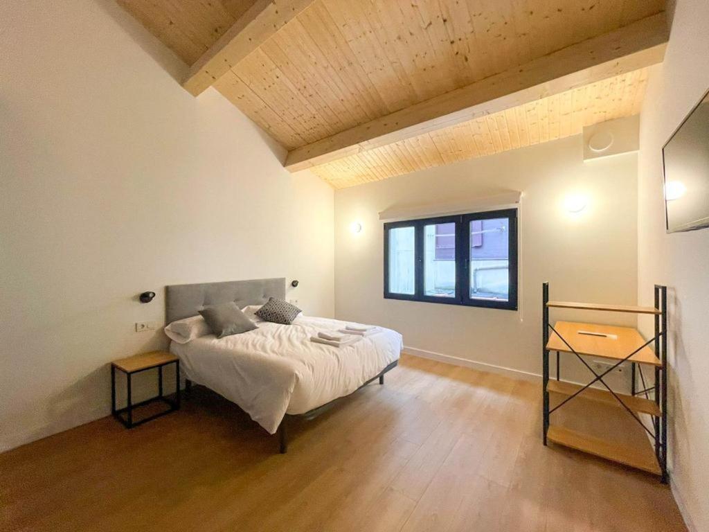 San Isidoro Coliving Hotel Oviedo Eksteriør billede